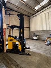 Used Yale Reach Truck for Sale – 25’ Lift | 4,500 lb 36V Electric Reach Truck