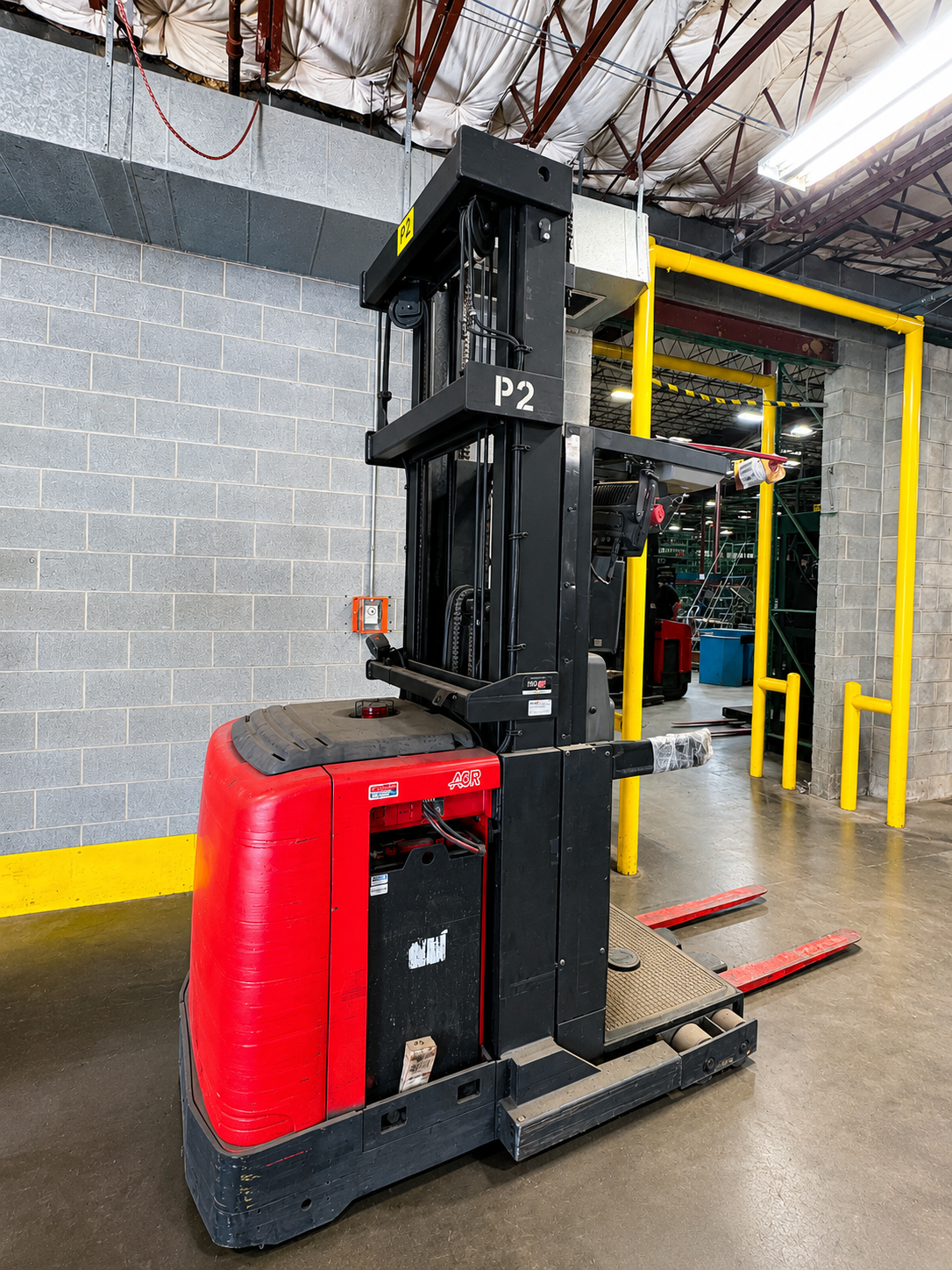 Used Raymond 5400 Order Picker | Working Battery Included